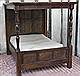 F109 - Four poster bed